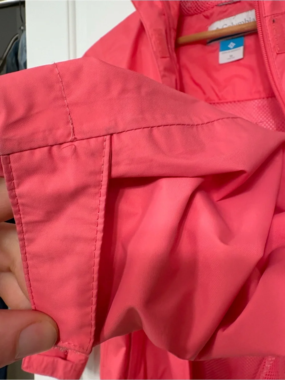 Columbia Arcadia Coral Hooded Waterproof Rain Jacket | Youth Medium (10-12)